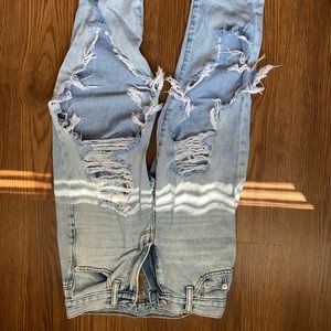 High waisted distressed mom jean